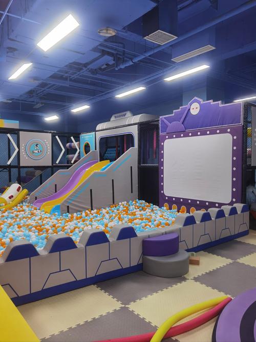 有哪些适合儿童玩的室内游戏既能锻炼身体又不失趣味性？-第1张图片-郑州医学网