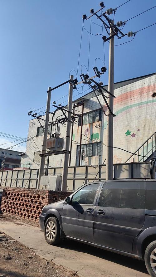 智障儿童学校收费标准差异大，家长该如何选择性价比高的教育机构？-第2张图片-郑州医学网