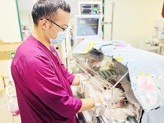 新生儿肠穿孔的存活比例究竟有多高？哪些因素会影响他们的生存几率？-第3张图片-郑州医学网