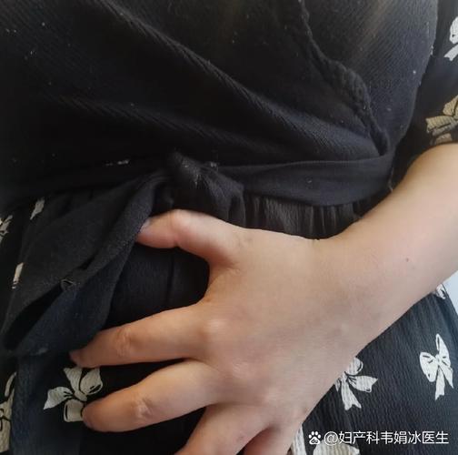 孕期肚子下坠感是正常现象还是危险信号？需要立即就医吗？-第1张图片-郑州医学网